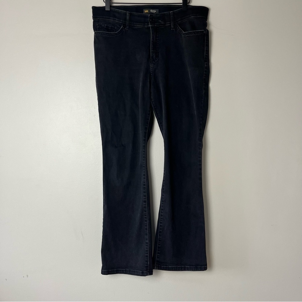 Lee‎ Regular Fit Bootcut Mid Rise Flex Motion Black Jeans